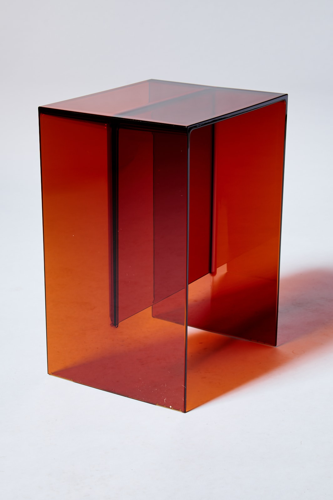 Tb Riggs Amber Acrylic Stool End Table Prop Rental Acme Brooklyn