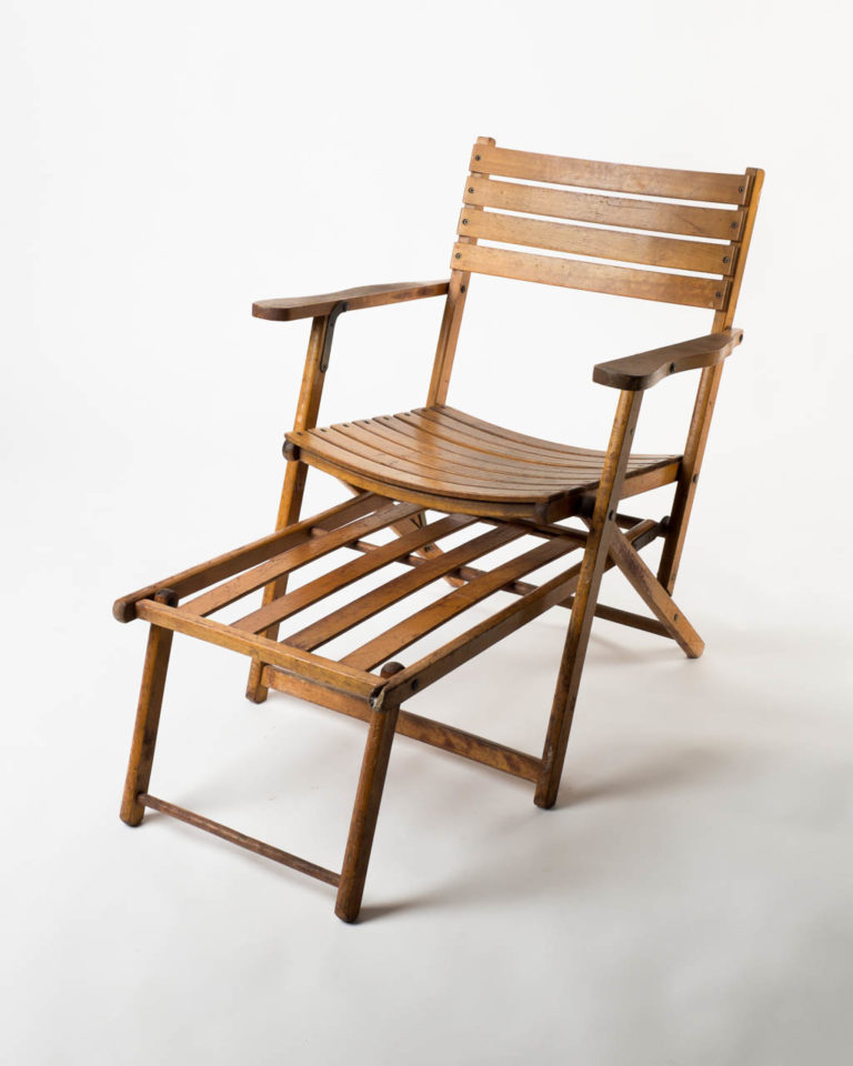 CH060 Vintage Wooden Beach Chair Prop Rental - ACME Brooklyn