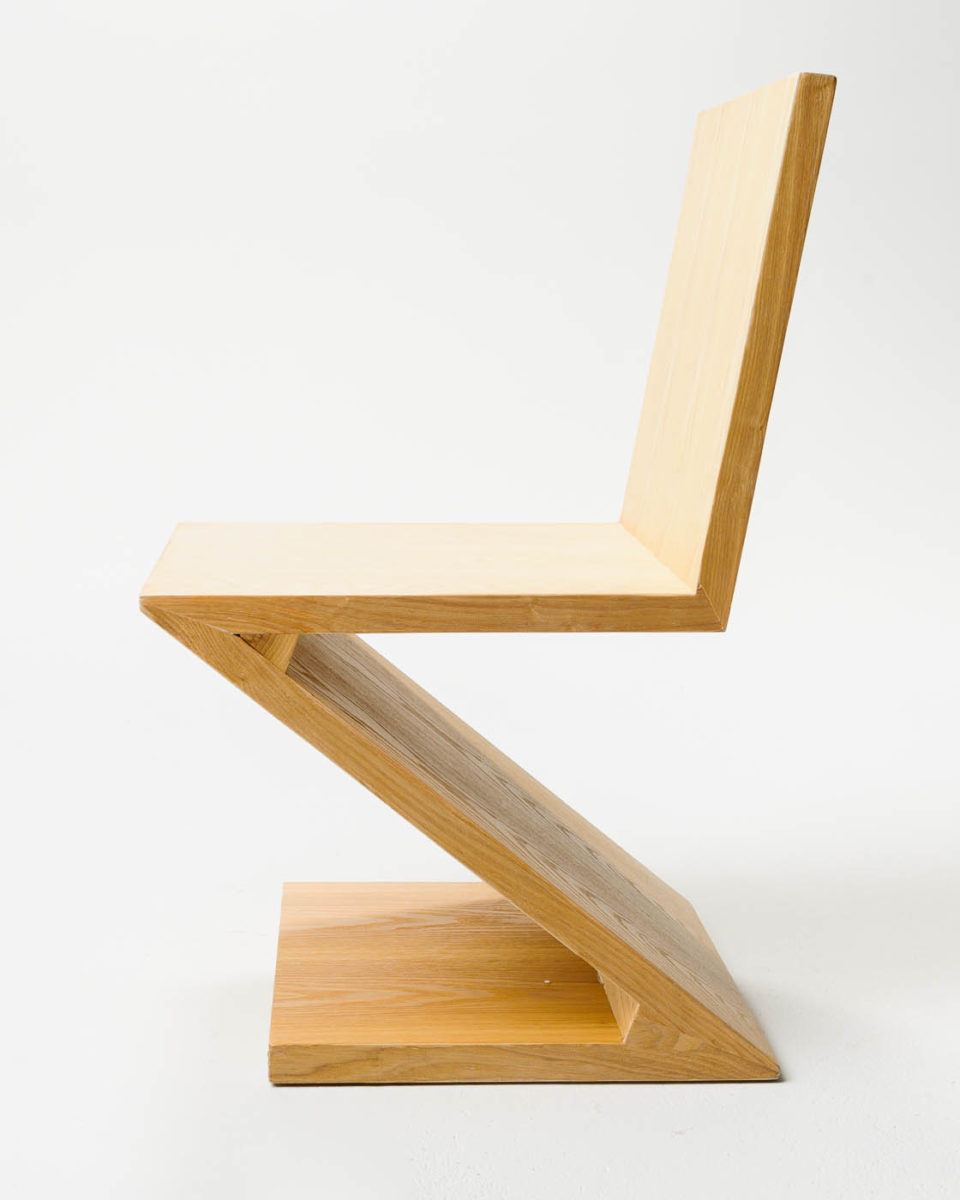 CH171 Statler Natural Wood Z Chair Prop Rental | ACME Brooklyn