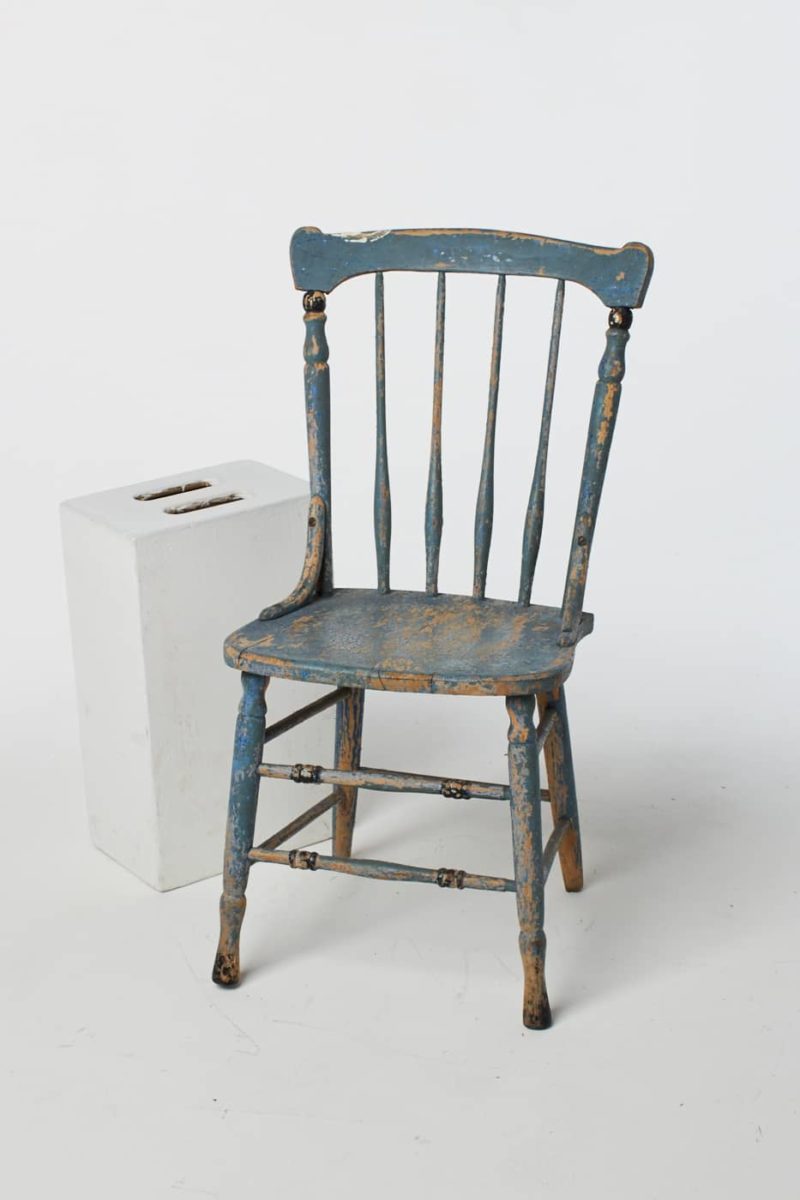 CH252 Milo Chair Prop Rental | ACME Brooklyn