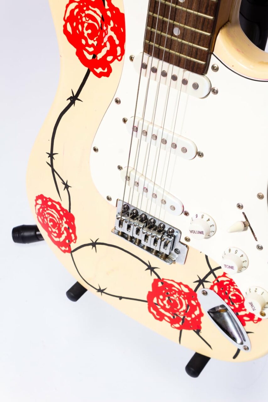 rose electric guitar