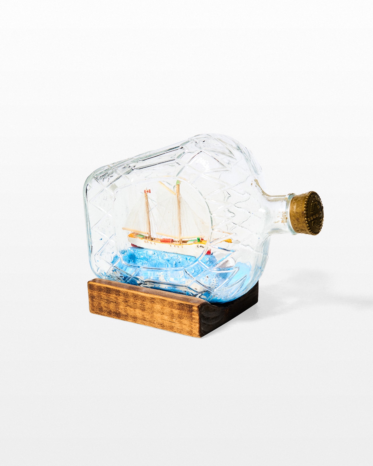 TA525 Mist Ship In A Bottle Prop Rental - ACME Brooklyn