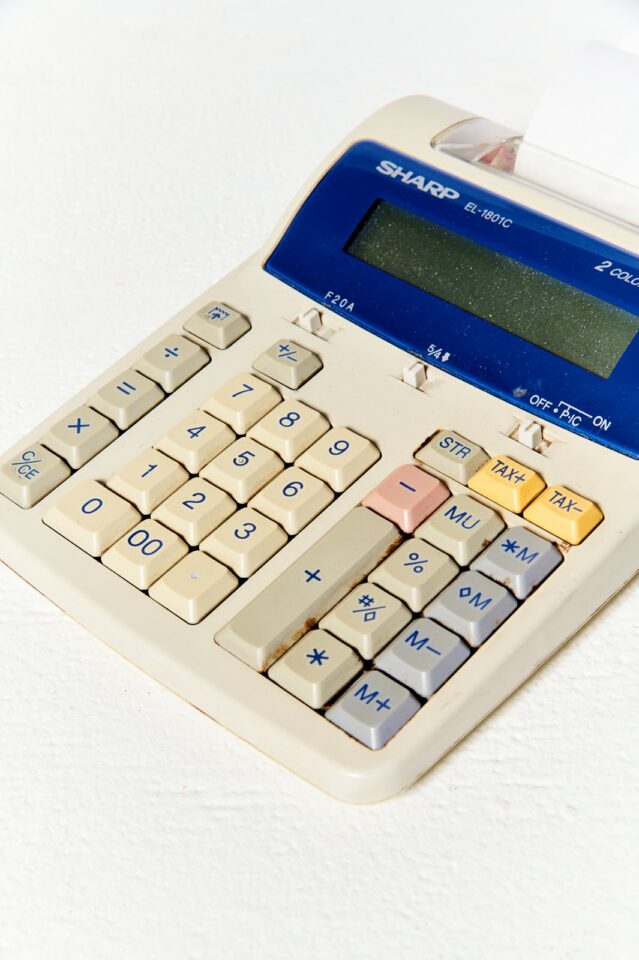 ec024-receipt-desktop-calculator-prop-rental-acme-brooklyn